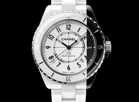 chanel j12 la pausa|chanel j12 paradoxe.